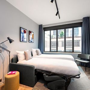 Staycity Aparthotels Paris La Defense